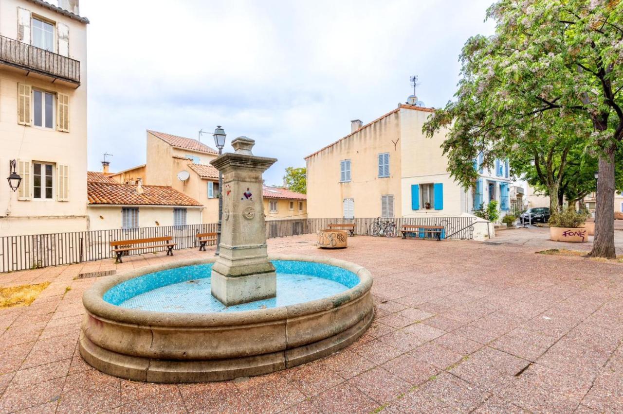 Coquet Appartement Typique Du Panier Марсель Экстерьер фото