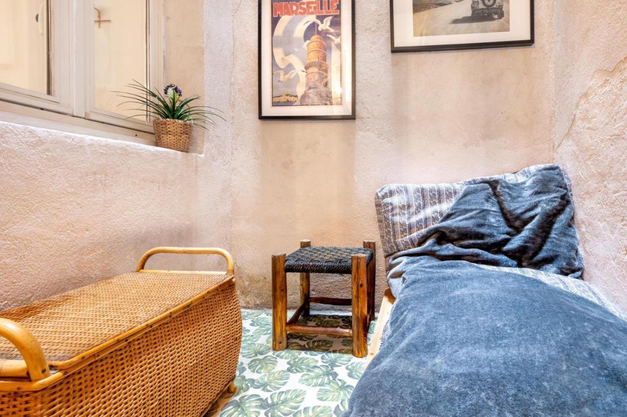 Coquet Appartement Typique Du Panier Марсель Экстерьер фото